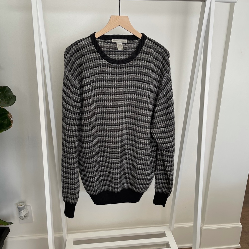 Geoffrey Beene knit sweater